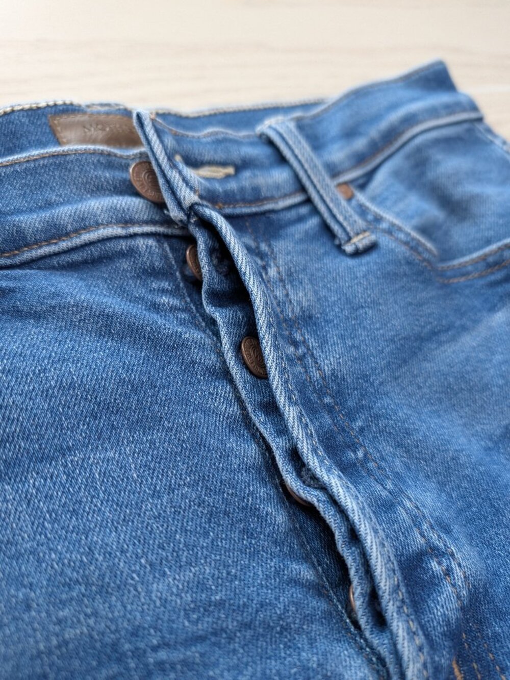 Women's MOTHER Denim The Tripper Ankle Size 27